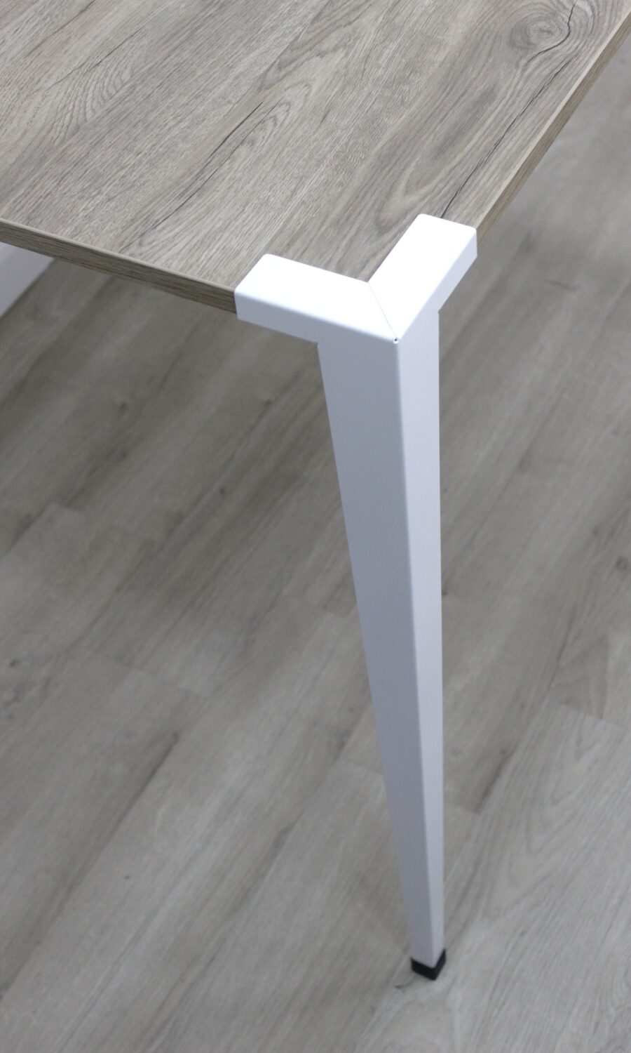PATAS DE MESA ENCASTRABLES 750mm